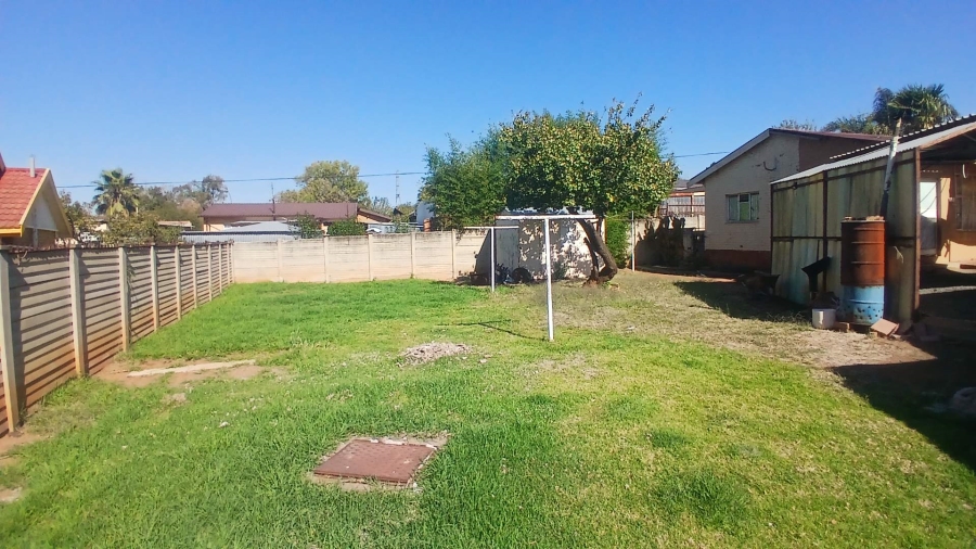 3 Bedroom Property for Sale in Uitsig Free State